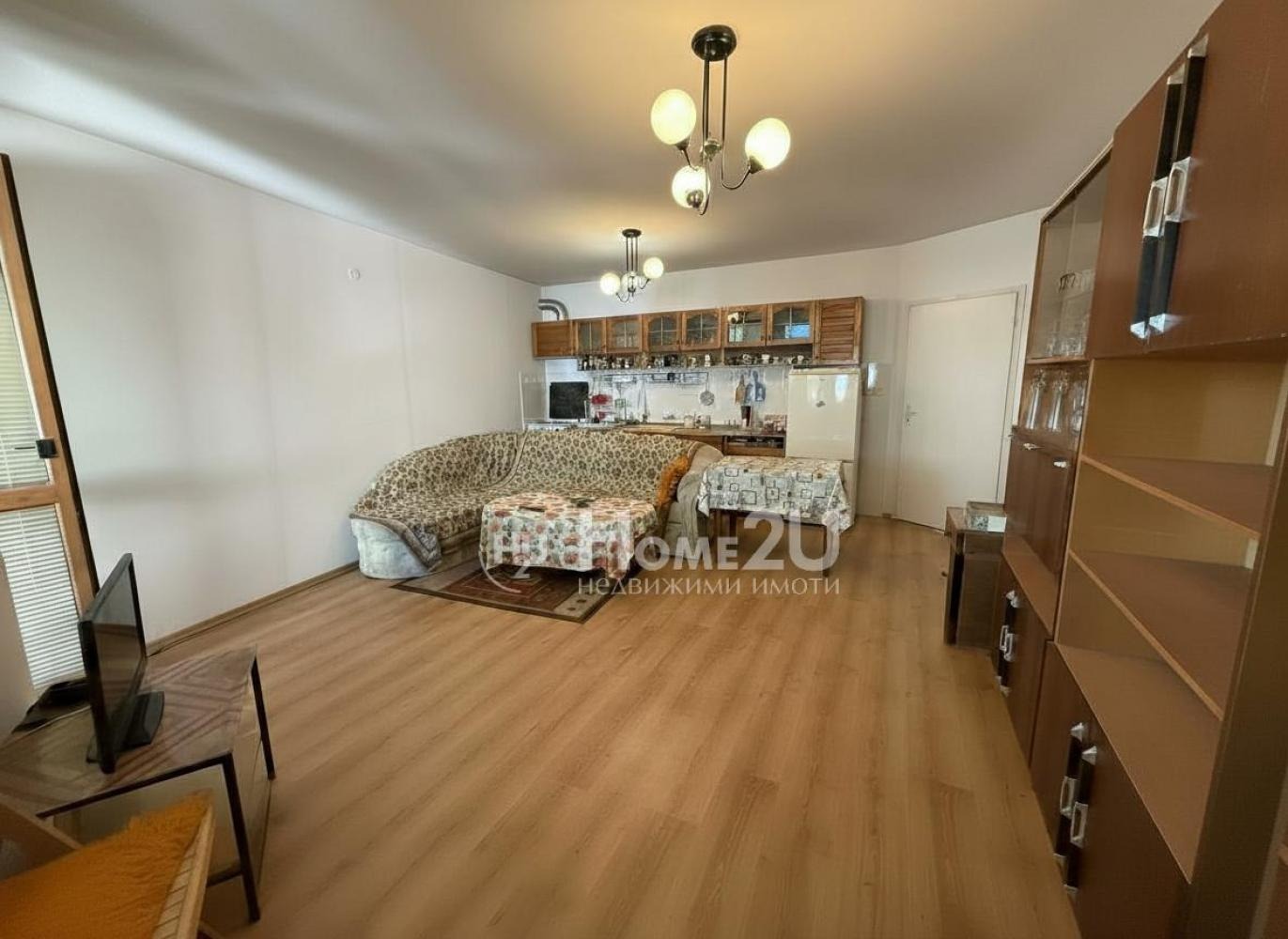 Продава 3-СТАЕН, гр. Шумен, Математическа гимназия