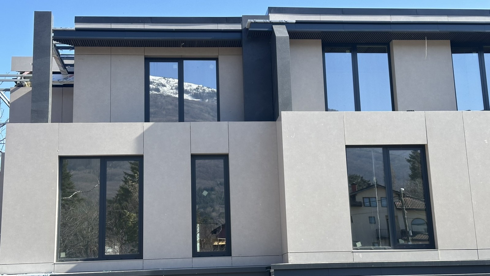 Продава КЪЩА, гр. София, Драгалевци, снимка 2 - Къщи - 54040277