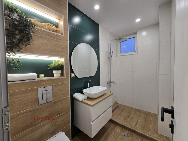 Продава  3-стаен град София , Красно село , 105 кв.м | 24443358