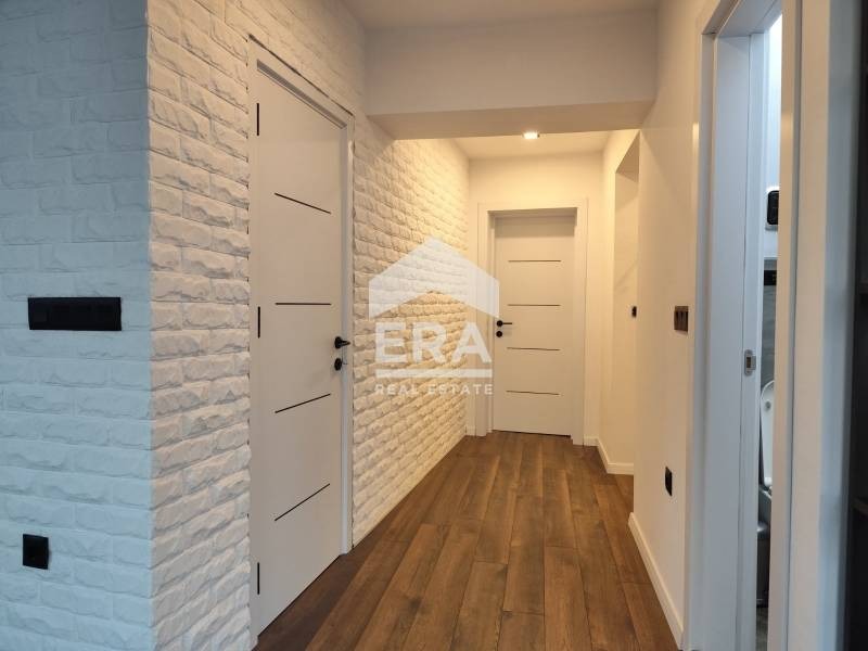 Продава 3-СТАЕН, гр. Варна, м-т Горна Трака, снимка 5 - Апартаменти - 52200185