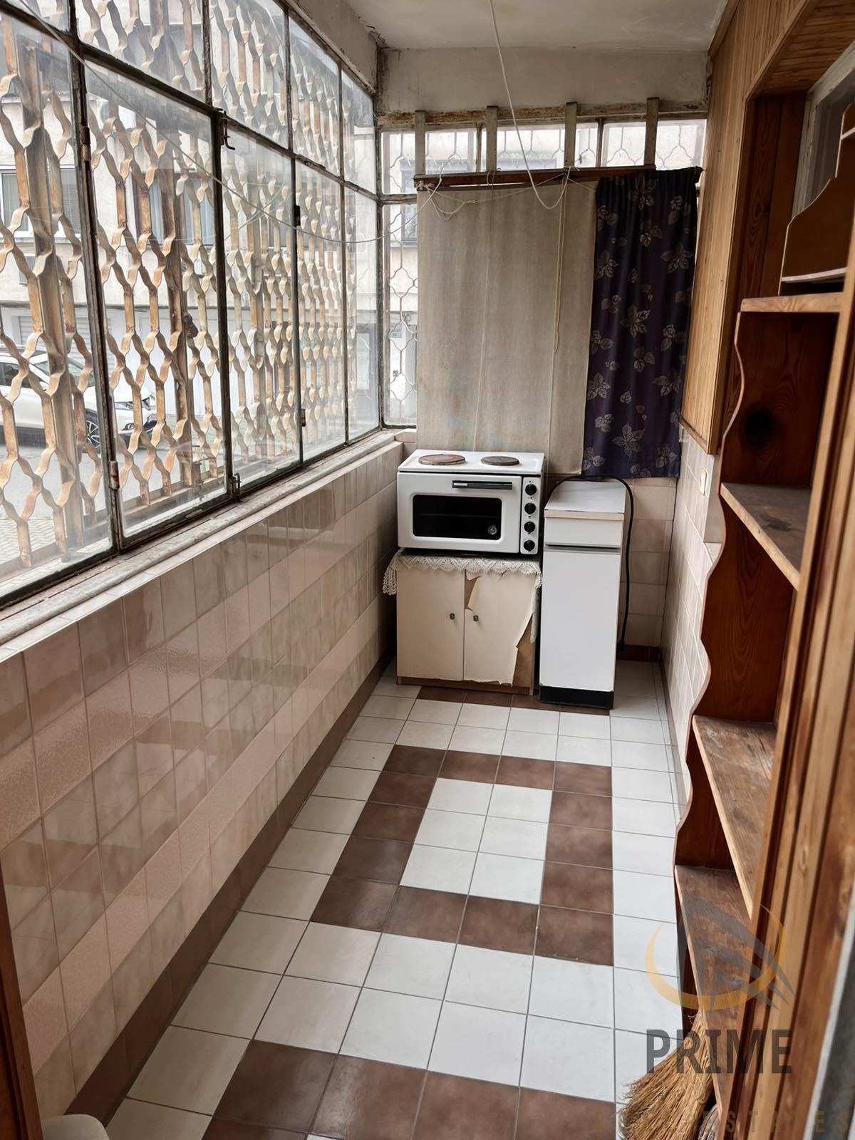 Продава 3-СТАЕН, гр. Бургас, Възраждане, снимка 2 - Апартаменти - 54265481