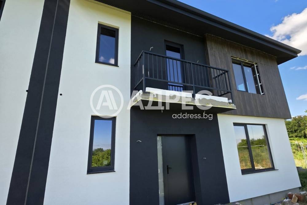 Продава КЪЩА, с. Марково, област Пловдив, снимка 4 - Къщи - 55612475