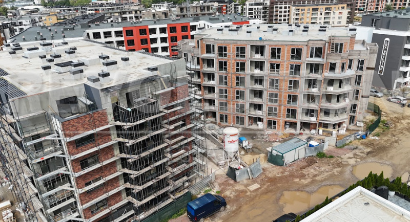 Продава  2-стаен град София , Малинова долина , 81 кв.м | 99898392