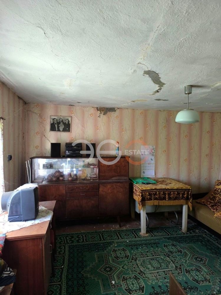 Продава КЪЩА, с. Ягнило, област Варна, снимка 7 - Къщи - 54760943