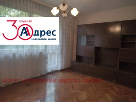 Продажба на тристайни апартаменти в град Пазарджик - изображение 16 