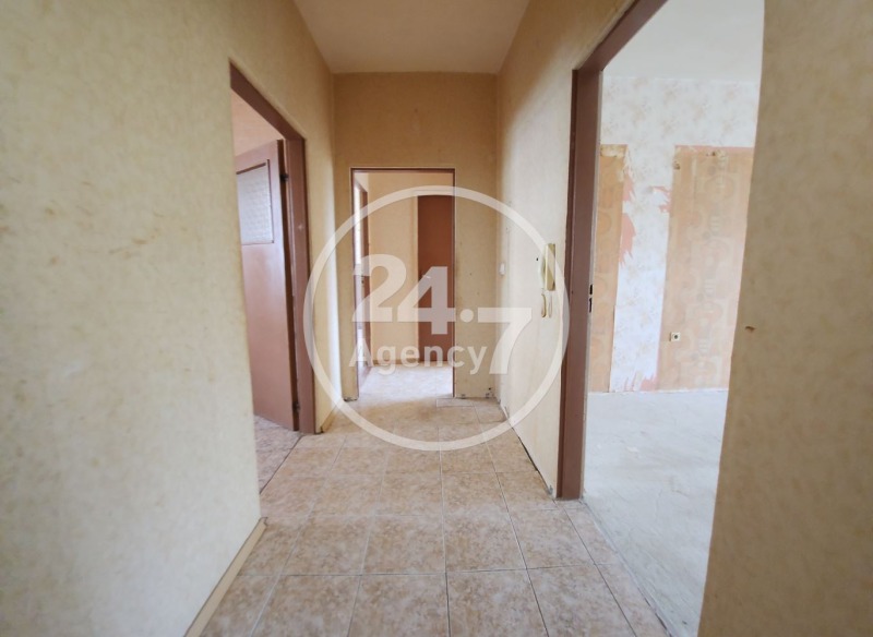 Na sprzedaż  3 sypialnie Warna , Lewski 1 , 105 mkw | 74300094