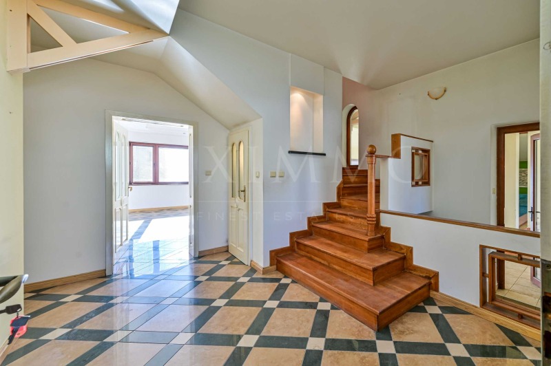 Продава КЪЩА, гр. София, гр. Банкя, снимка 4 - Къщи - 52641265