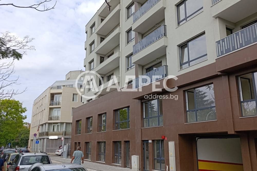 Продава 3-СТАЕН, гр. Варна, Център, снимка 3 - Апартаменти - 54462222