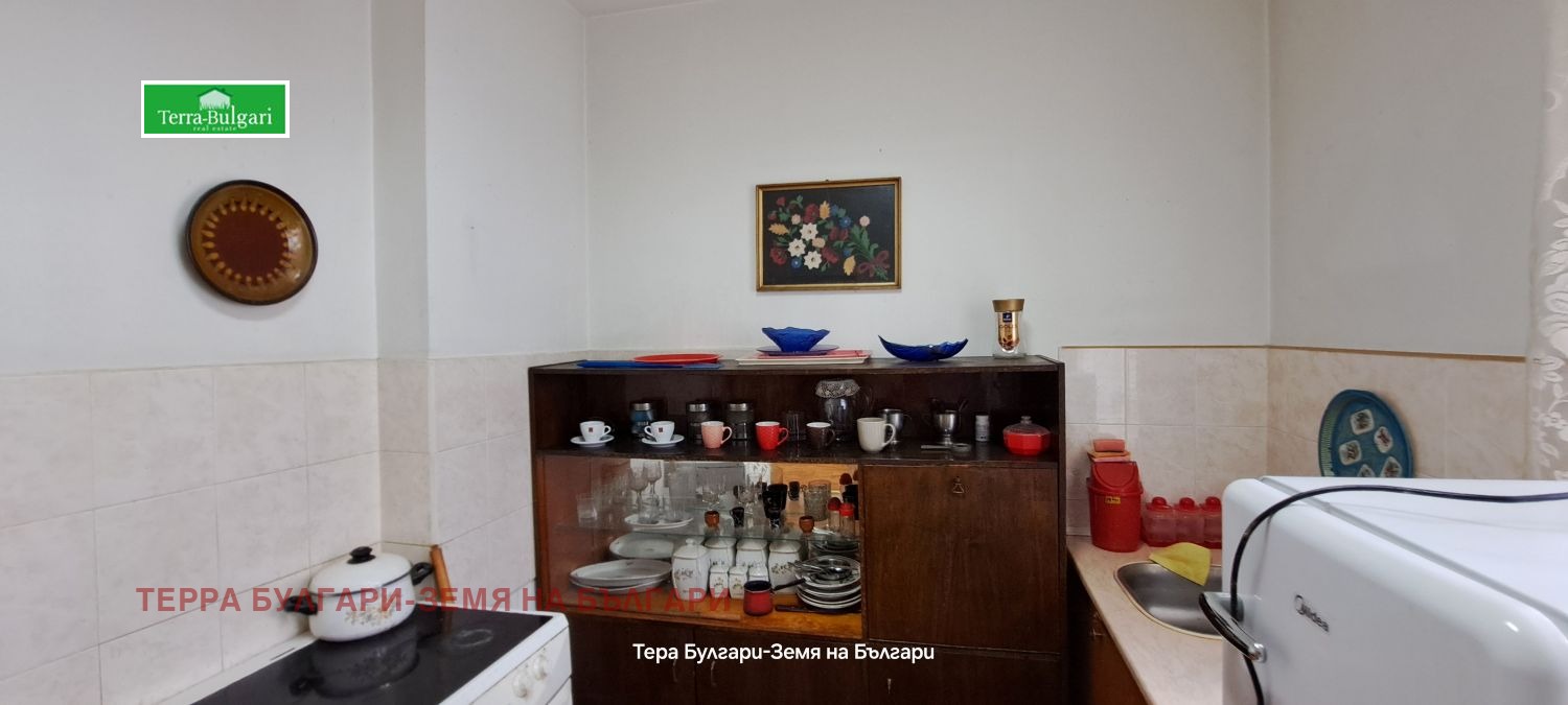 Продава 3-СТАЕН, гр. Перник, Център, снимка 12 - Апартаменти - 54826601