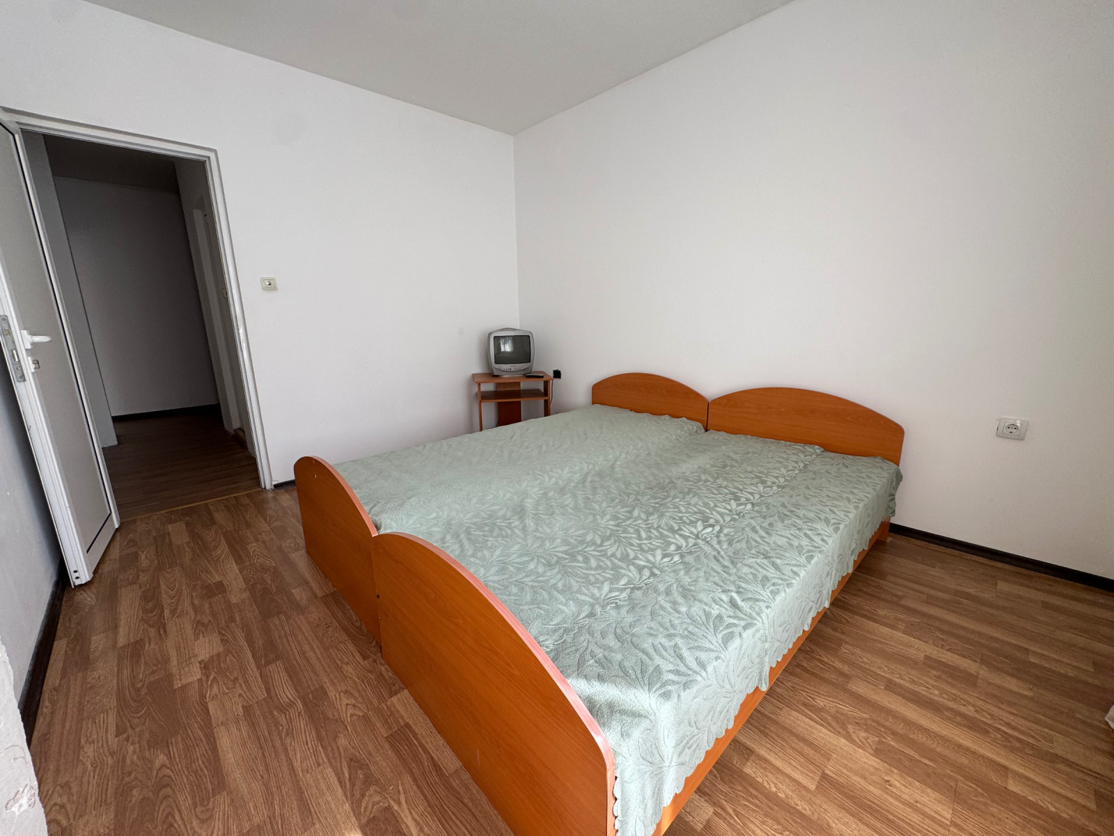 Продава 3-СТАЕН, гр. Велико Търново, Център, снимка 2 - Апартаменти - 55104129