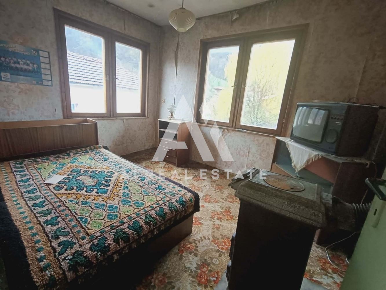 Продава КЪЩА, с. Балканец, област Ловеч, снимка 9 - Къщи - 54300127