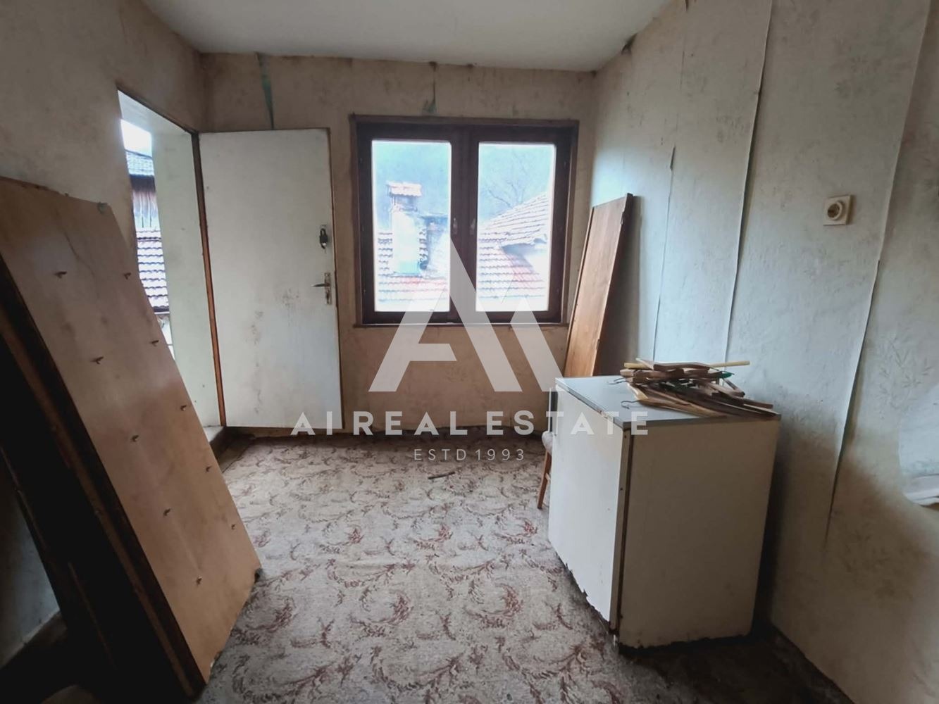 Продава КЪЩА, с. Балканец, област Ловеч, снимка 7 - Къщи - 54300127