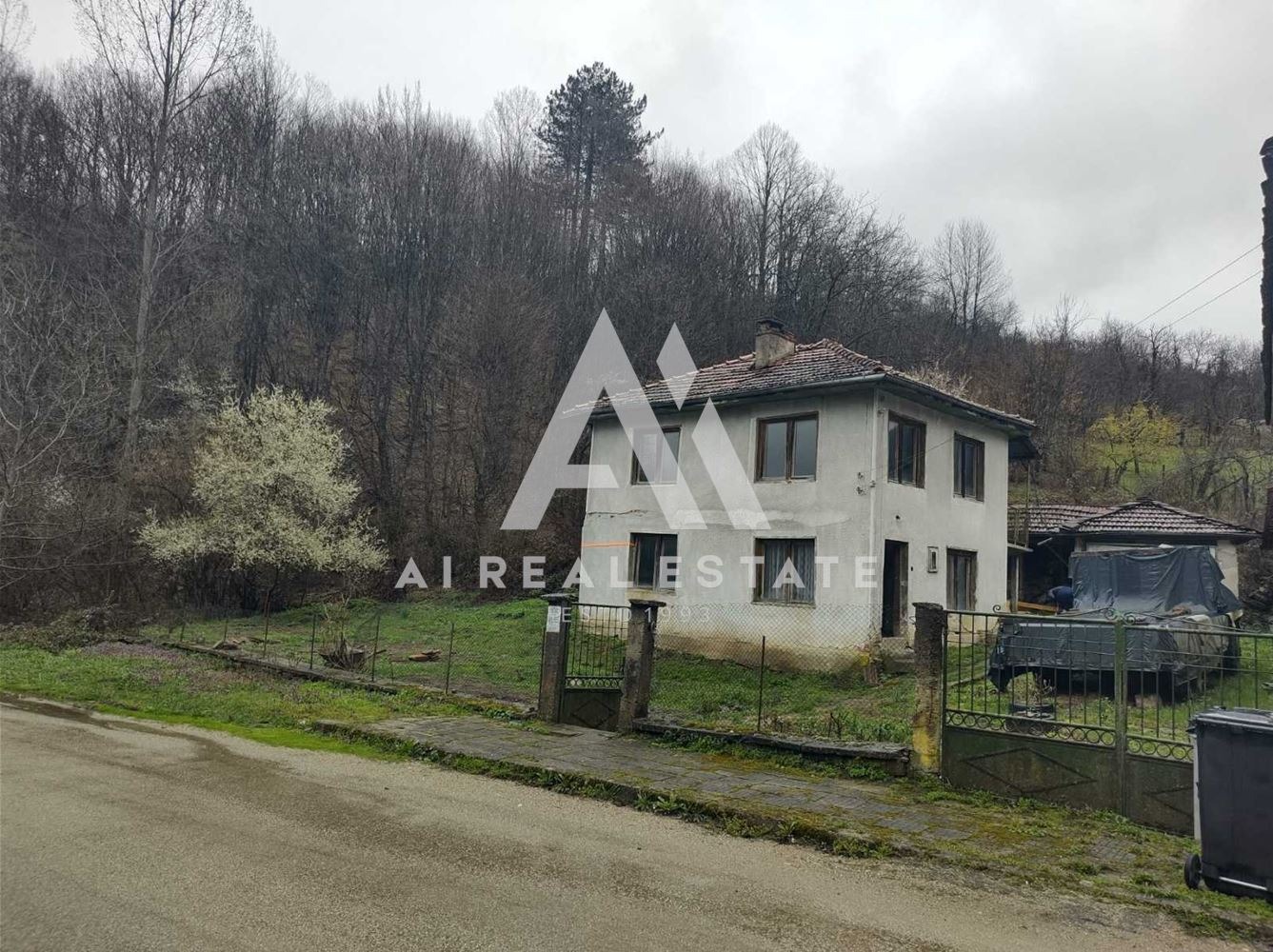 Продава КЪЩА, с. Балканец, област Ловеч, снимка 1 - Къщи - 54300127