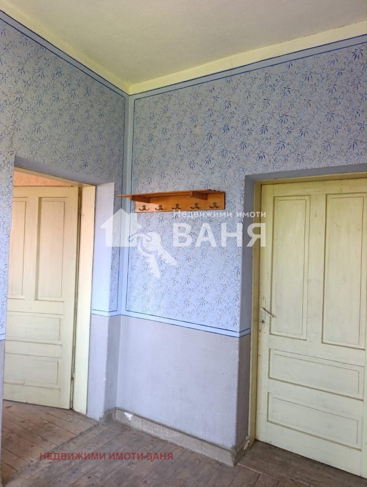 Продава КЪЩА, с. Горни Домлян, област Пловдив, снимка 10 - Къщи - 54873199