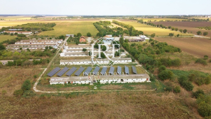 Продава ФЕРМА в област Добрич, с. Стефаново - 29492 кв.м / 1 200 000 € » 2 346 996.00 лв., ИНТЕРНЕШЪНЪЛ РИЪЛ ЕСТЕЙТС ООД