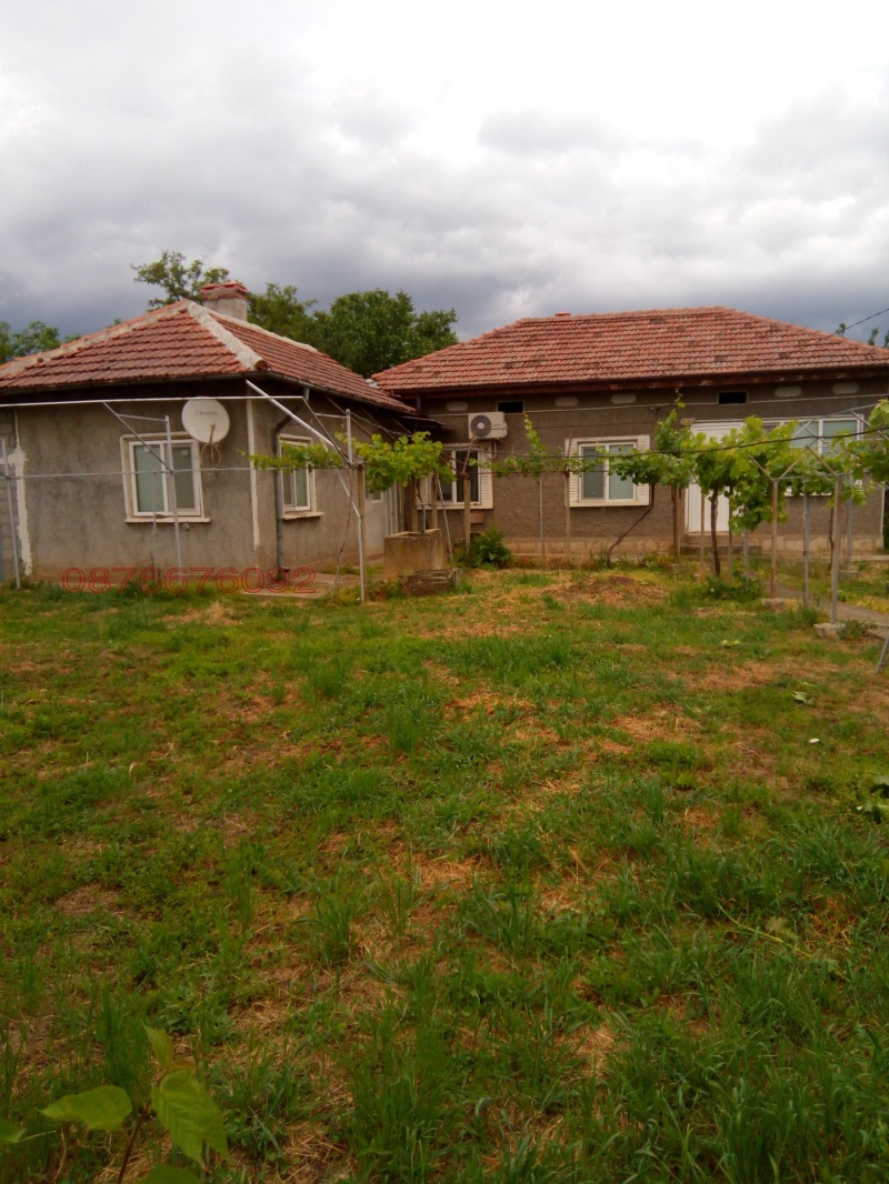 Продава КЪЩА, с. Шуменци, област Силистра, снимка 2 - Къщи - 52780808