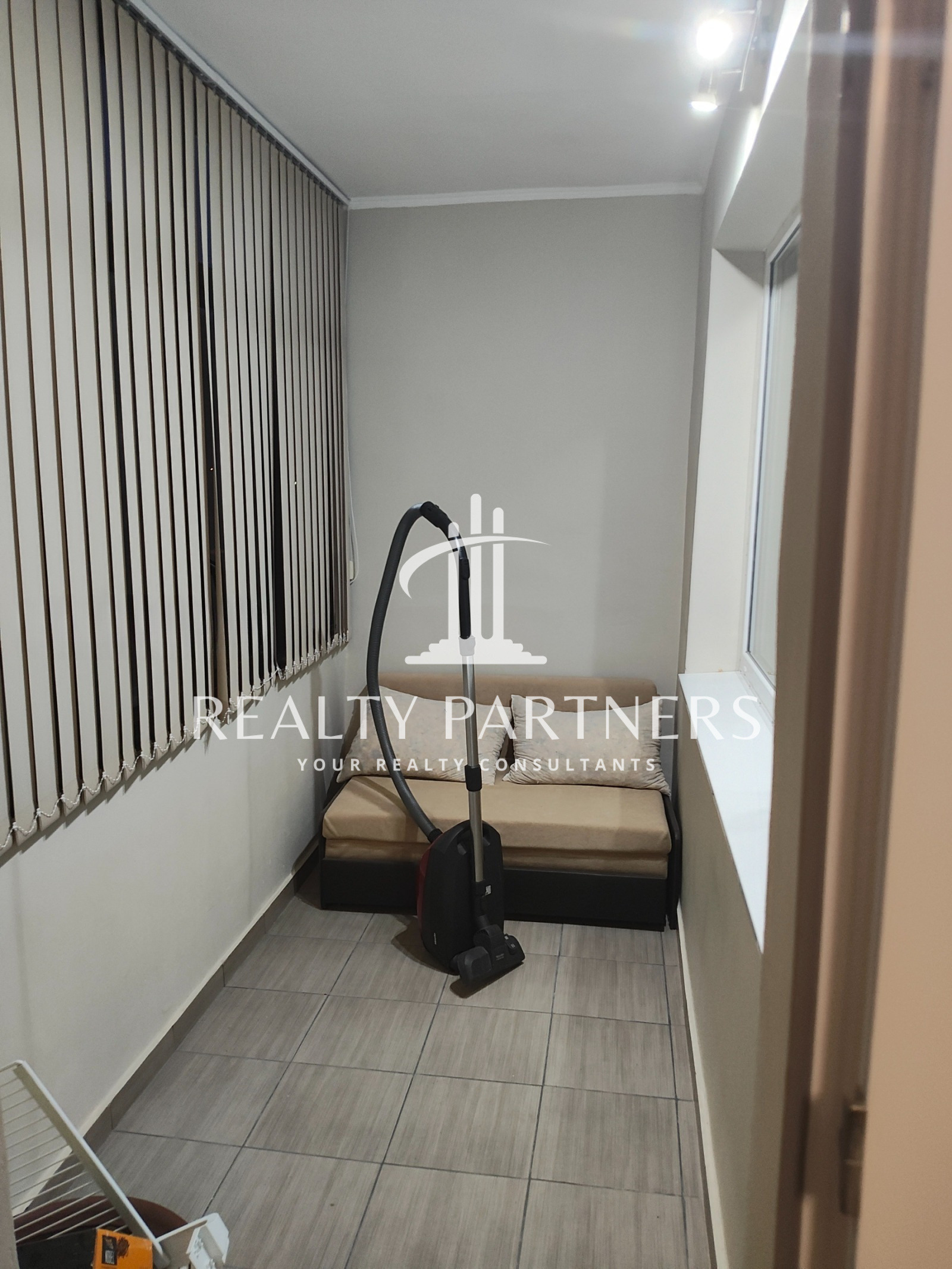 Продава 2-СТАЕН, гр. Перник, Изток, снимка 12 - Апартаменти - 55402650