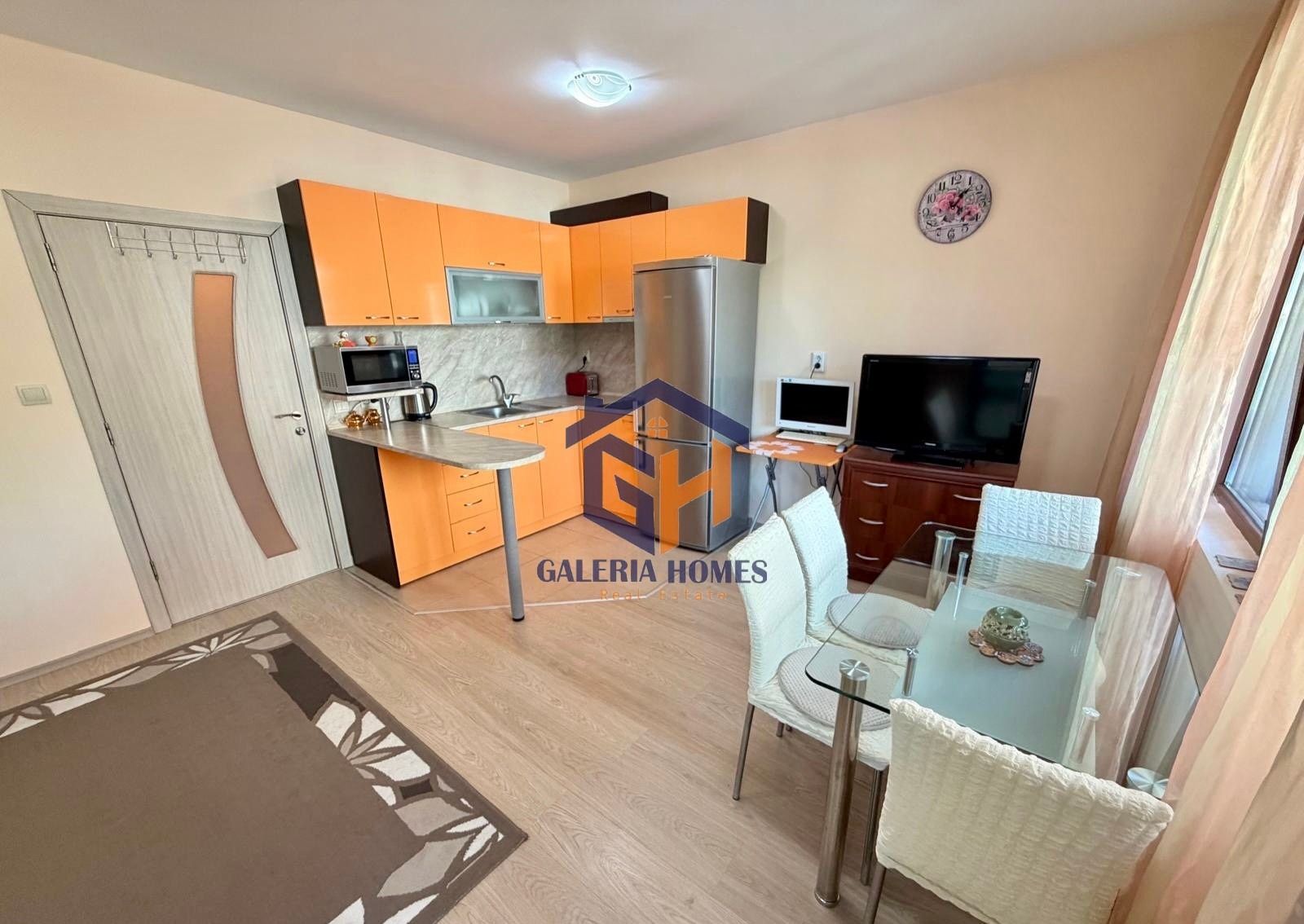 Продава 2-СТАЕН, гр. Бургас, Сарафово, снимка 3 - Апартаменти - 55988891