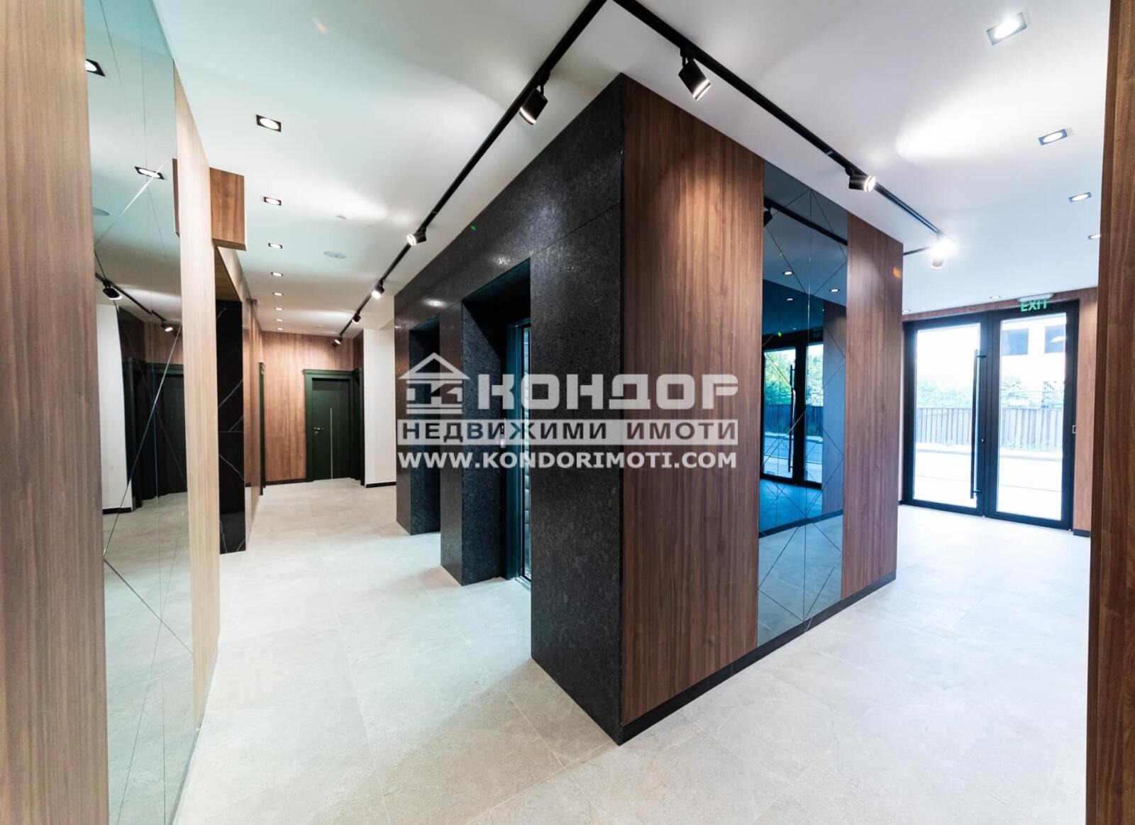 Продава 3-СТАЕН, гр. Пловдив, Кючук Париж, снимка 3 - Апартаменти - 55526514