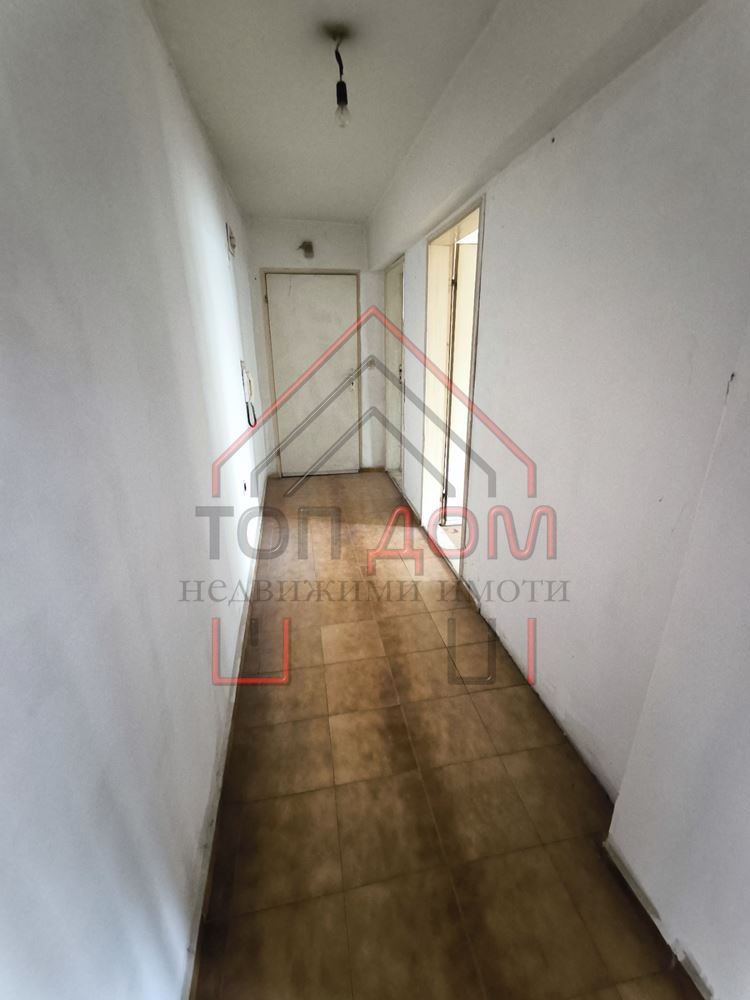 Продава 3-СТАЕН, гр. Варна, Погреби, снимка 10 - Aпартаменти - 47000456