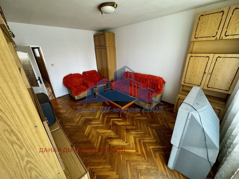 Myytävänä  3 makuuhuonetta Šumen , Tsentar , 120 neliömetriä | 63213492 - kuva [11]