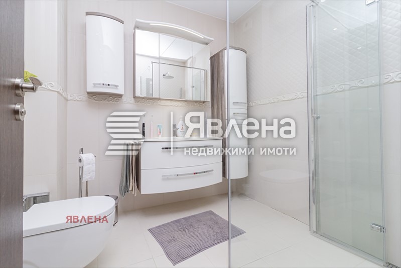 Продава КЪЩА, с. Априлово, област София област, снимка 13 - Къщи - 56077485