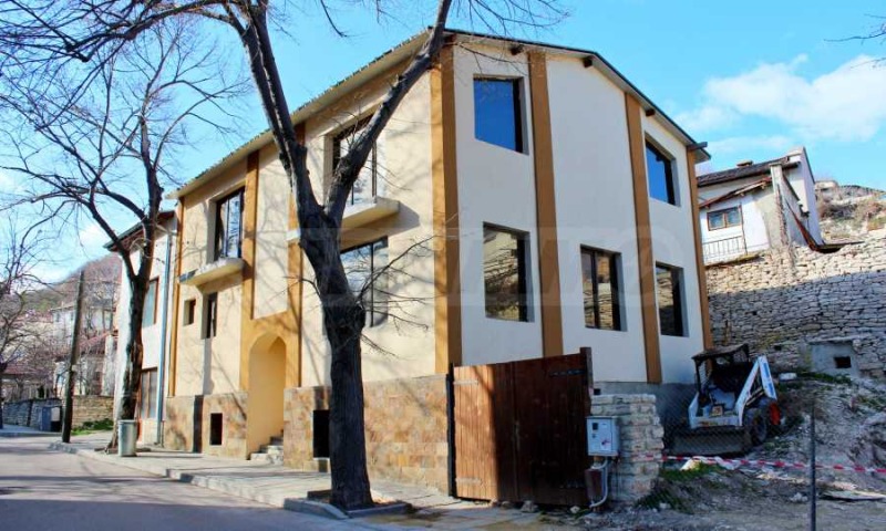Продава КЪЩА в област Добрич, гр. Балчик - 295 кв.м / 207 000 € » 404 856.81 лв., СУПРИММО ОФИСИ В СТРАНАТА
