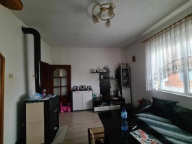 2 chambres Makedonski, Haskovo 4