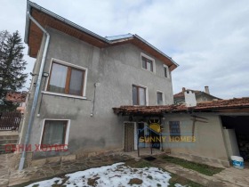 House Todyuvtsi, region Veliko Tarnovo 1