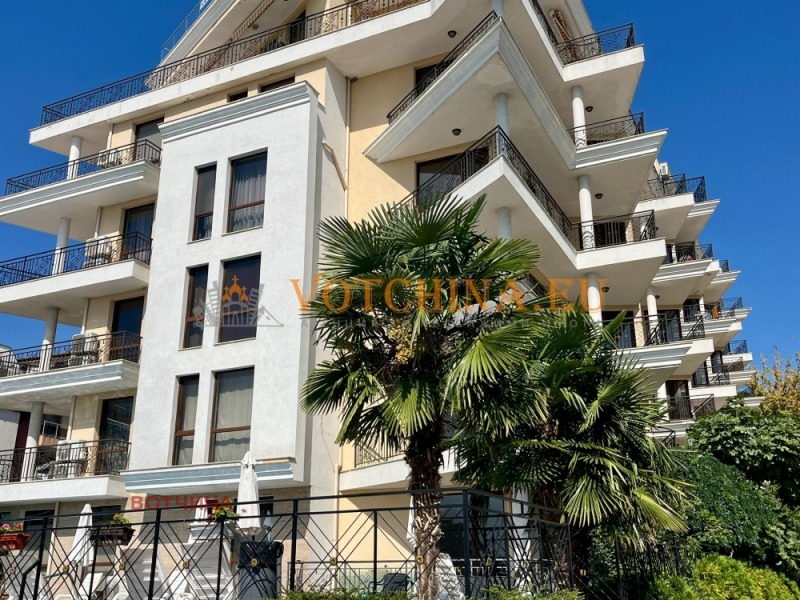Продава  2-стаен област Бургас , гр. Свети Влас , 63 кв.м | 40032126