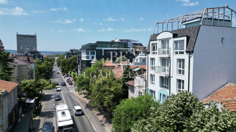 De vânzare  2 dormitoare Varna , Țentâr , 96 mp | 74378320