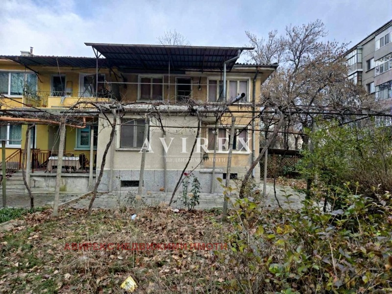 Продава КЪЩА, гр. Пловдив, Захарна фабрика, снимка 8 - Къщи - 53365200