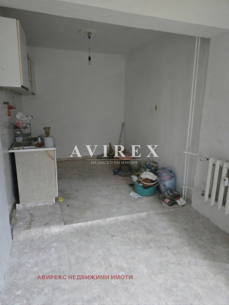 Продава КЪЩА, гр. Пловдив, Захарна фабрика, снимка 5 - Къщи - 53365200