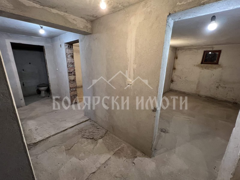 Продава  Магазин град Велико Търново , Център , 130 кв.м | 23135864 - изображение [10]