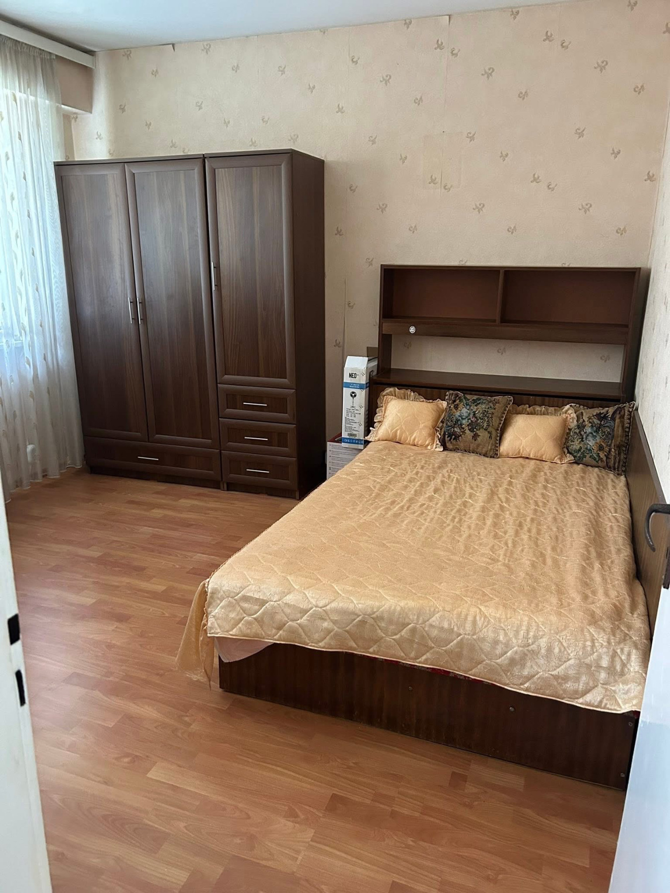 Продава ЕТАЖ ОТ КЪЩА, гр. Горна Оряховица, област Велико Търново, снимка 3 - Етаж от къща - 55815389