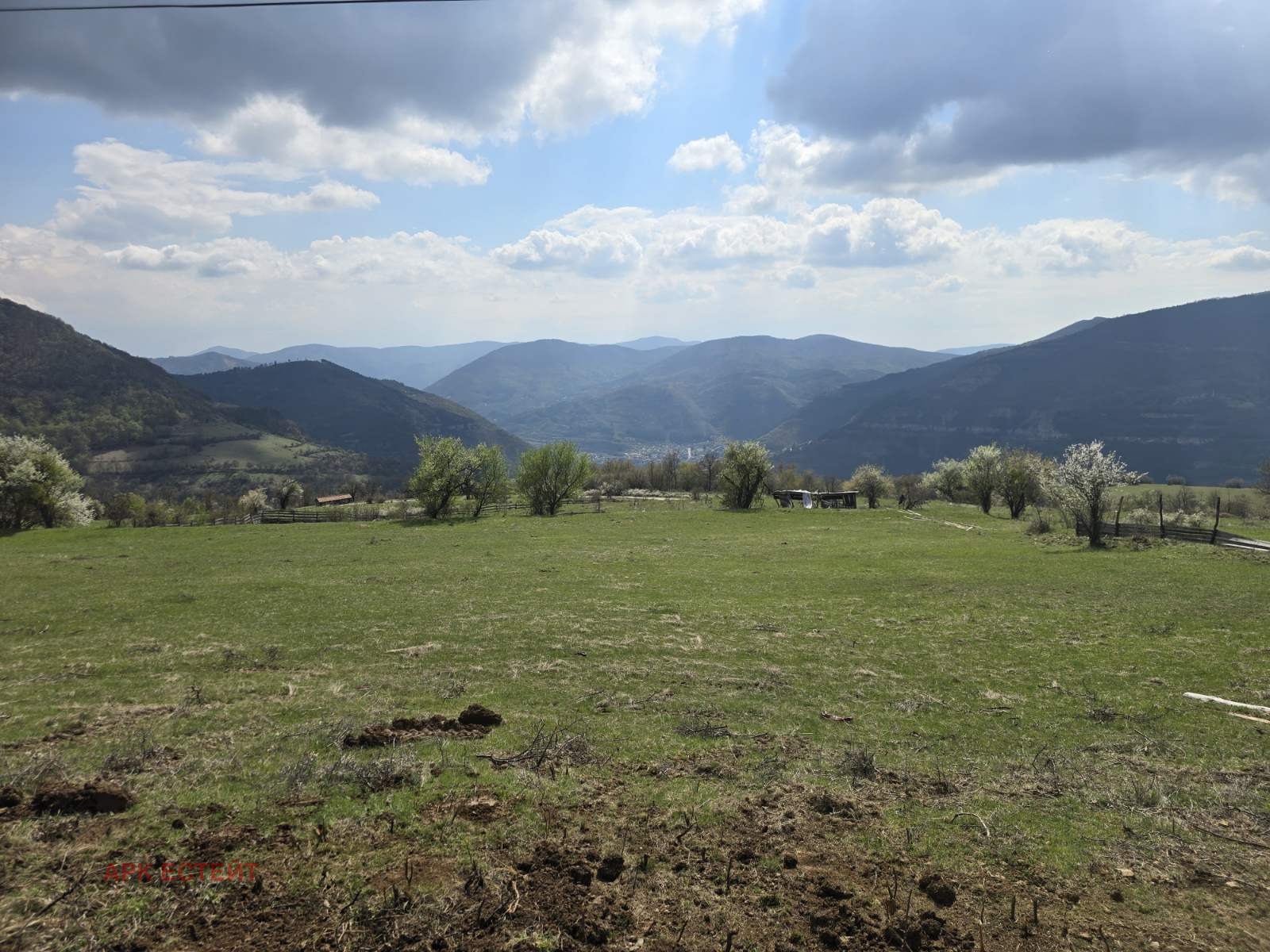 Продава ПАРЦЕЛ, гр. Своге, област София област, снимка 3 - Парцели - 54273422