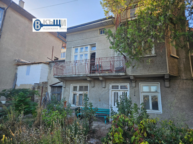 Продава КЪЩА в град Велико Търново, Център - 142 кв.м / 260 000 € » 508 515.80 лв., ВКЪЩИ
