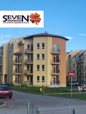 Продава  3-стаен, с. Нови хан