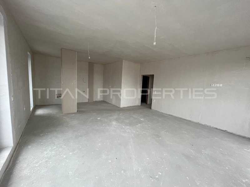 For Sale  2 bedroom Plovdiv , Hristo Smirnenski , 109 sq.m | 45715308 - image [2]