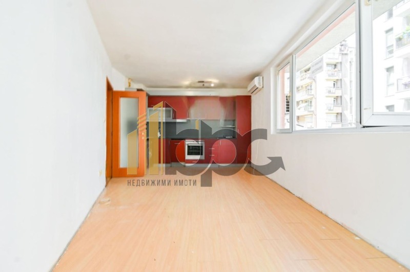 Продава  3-стаен град София , Белите брези , 81 кв.м | 89906965