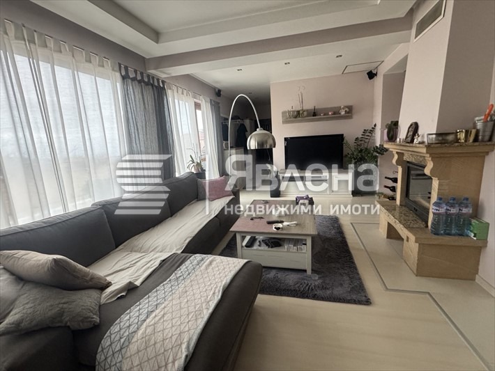 Продава 3-СТАЕН, гр. Варна, м-т Пчелина, снимка 2 - Апартаменти - 55106816