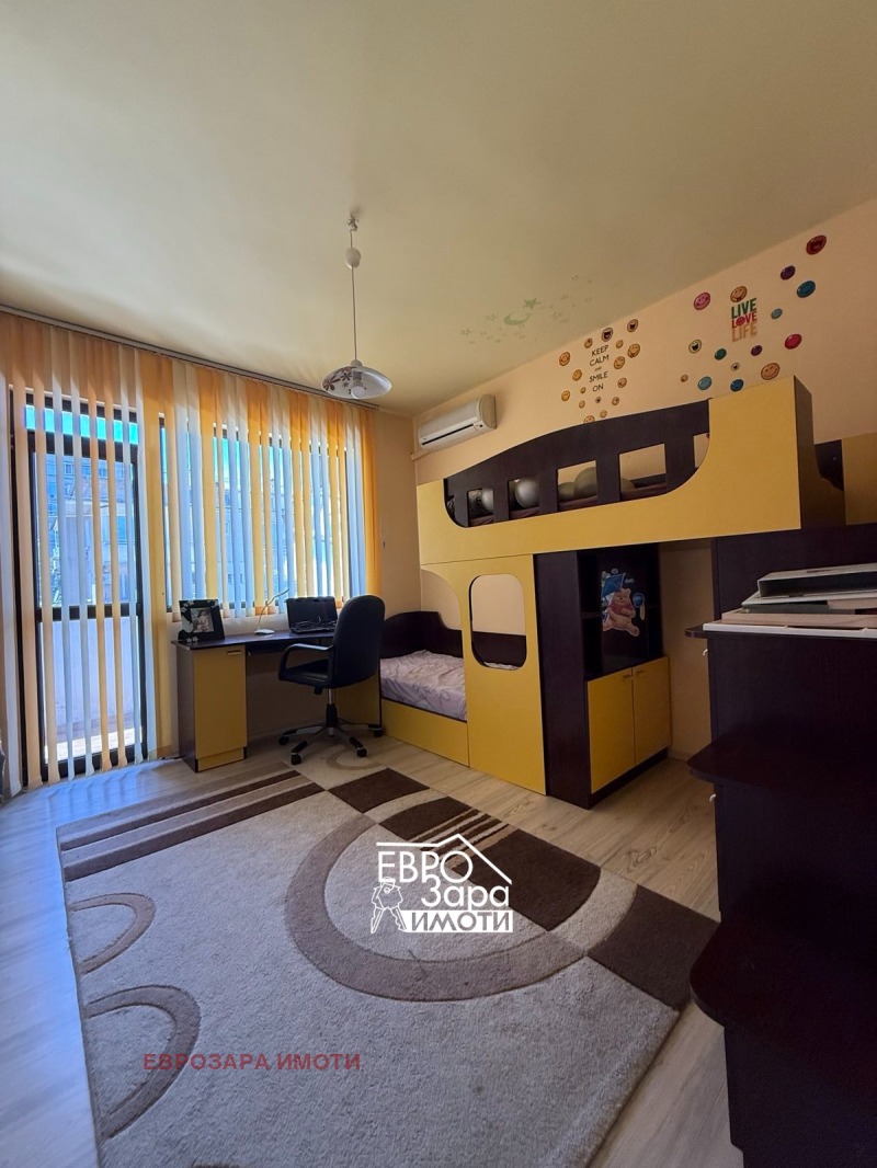 Na prodej  3 ložnice Stara Zagora , Centar , 148 m2 | 17013360 - obraz [11]