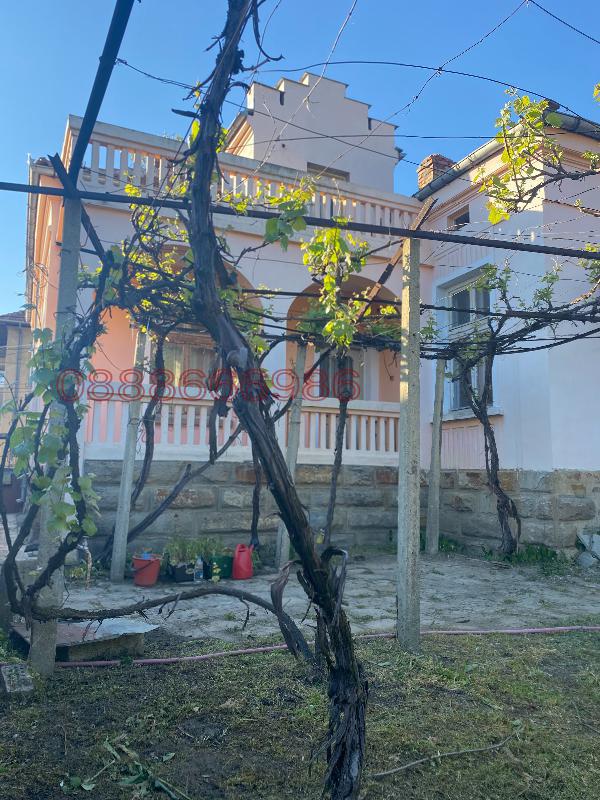 Продава КЪЩА, гр. Севлиево, област Габрово