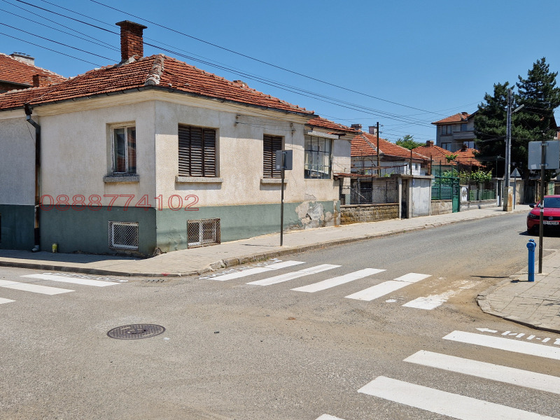 Продава КЪЩА, гр. Карнобат, област Бургас