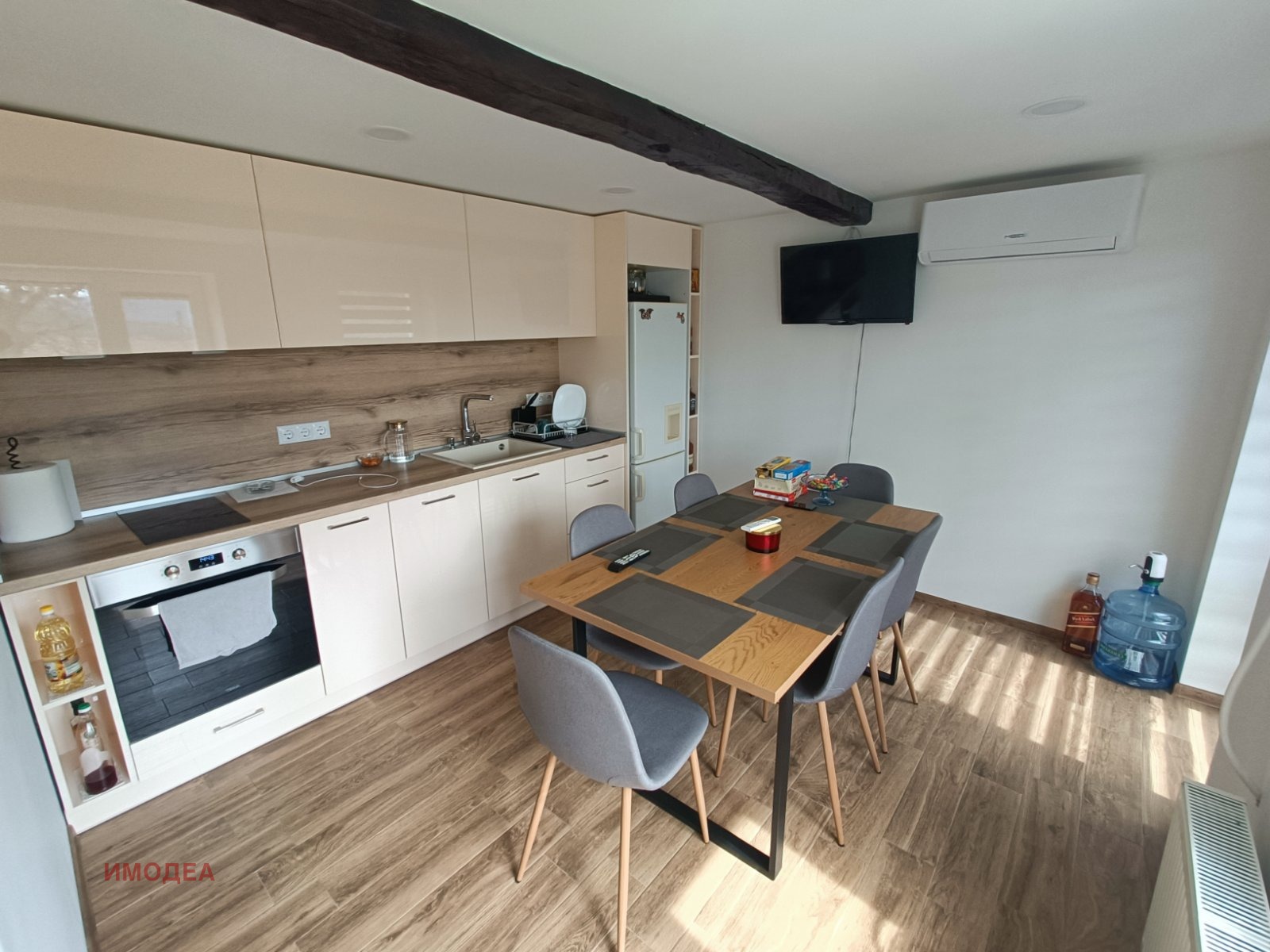 Продава КЪЩА, с. Гостилица, област Габрово, снимка 4 - Къщи - 52579457