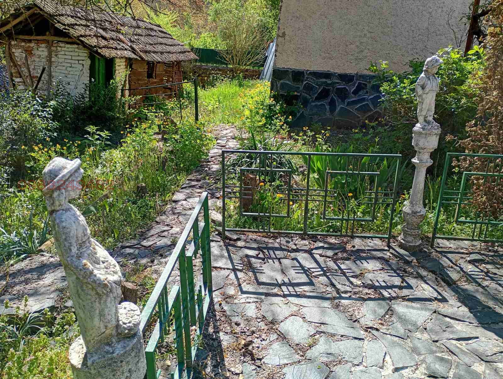 Продава КЪЩА, с. Драгана, област Ловеч, снимка 13 - Къщи - 54337605