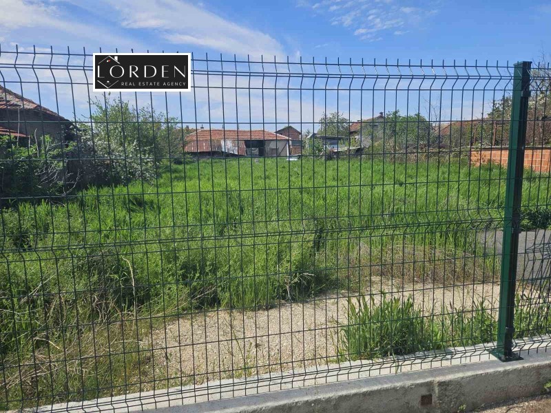 Продава ПАРЦЕЛ в област Пазарджик, с. Черногорово - 773 кв.м / 27 000 € » 52 807.41 лв., ЛОРДЕН