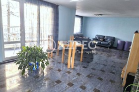 3+ yatak odası Belite brezi, Sofia