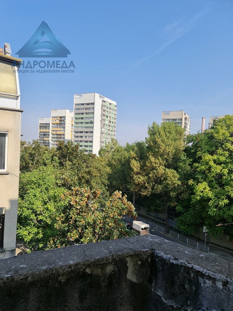 Продава  2-стаен град Плевен , Широк център , 82 кв.м | 27364902 - изображение [17]