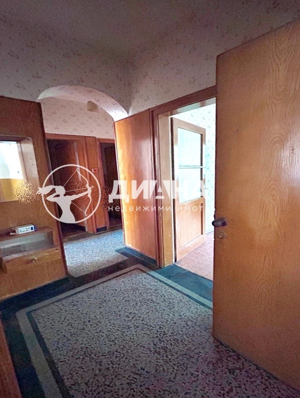 Till salu  2 sovrum Plovdiv , Mladejki Halm , 114 kvm | 11119283 - bild [5]